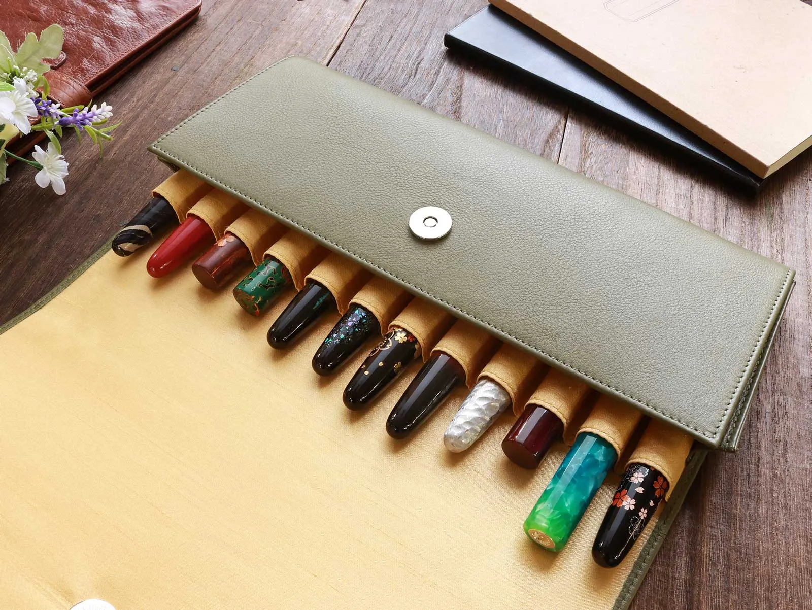 Penfolium 12 Pen Portfolio - Olive Green