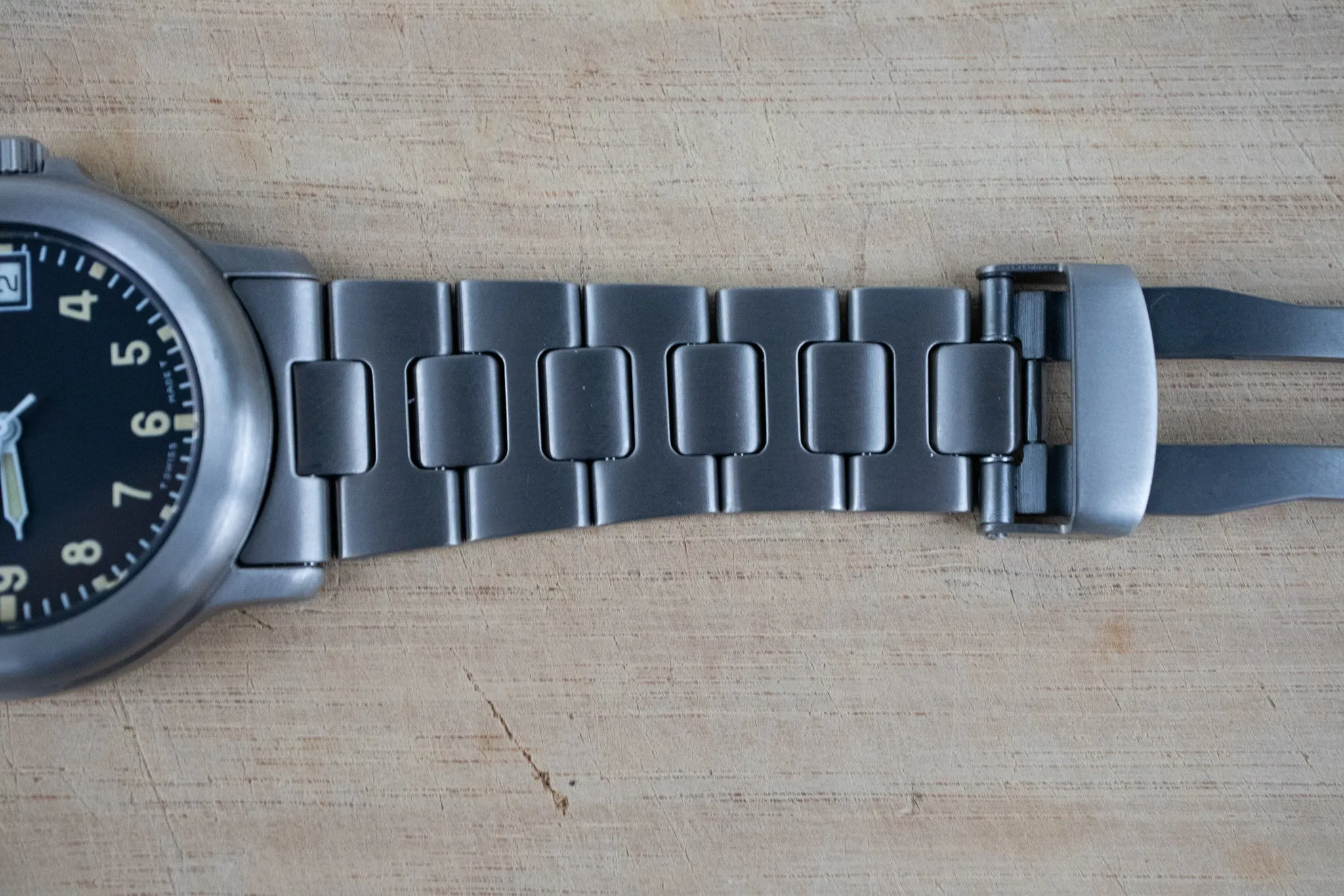 Pre-Owned: Sinn 8826 Titanium
