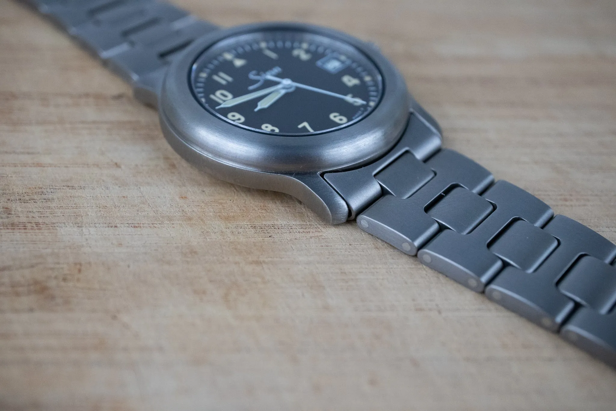 Pre-Owned: Sinn 8826 Titanium