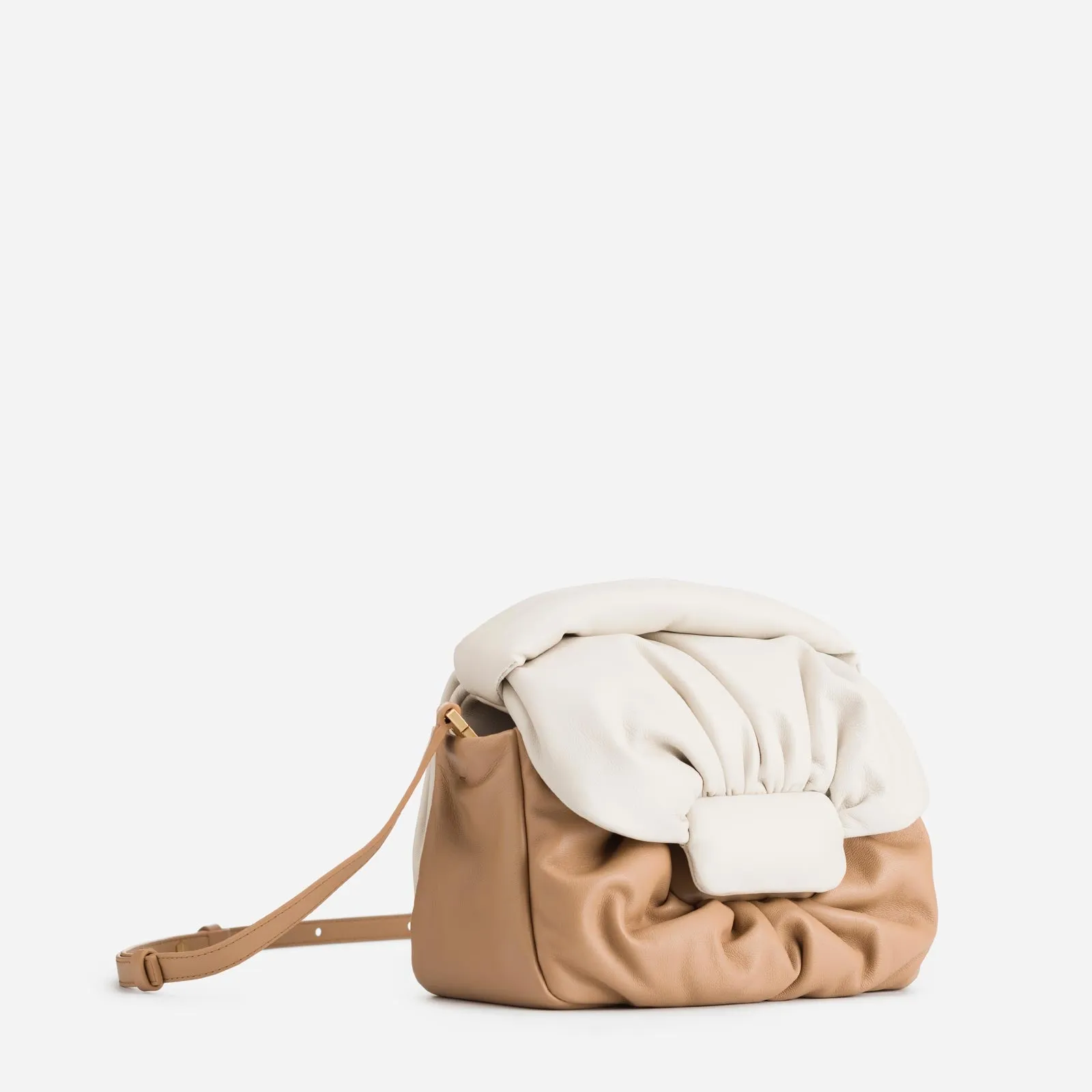 Puff Flap - Dalgona