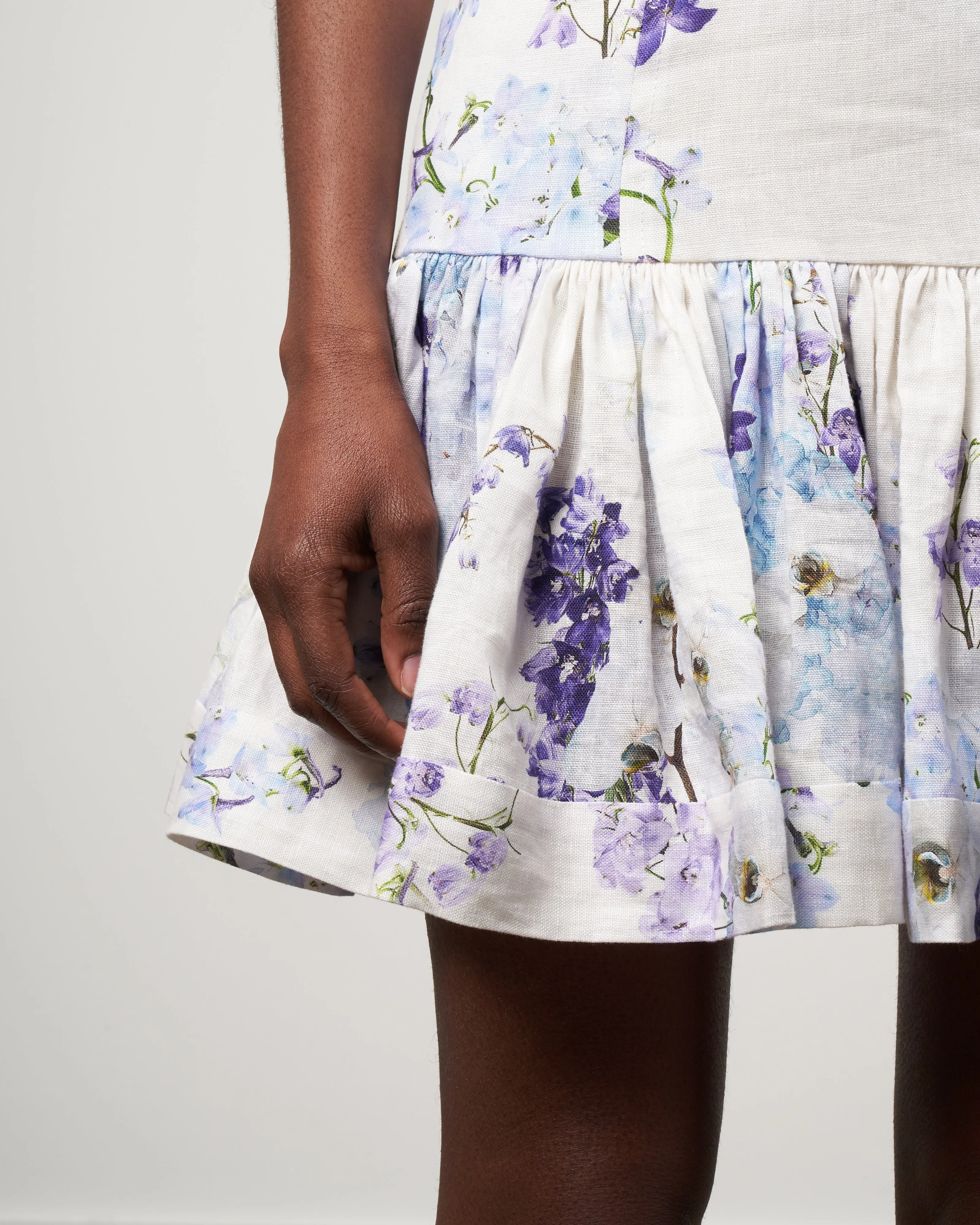 rhythmic flounce short dress - midnight garden