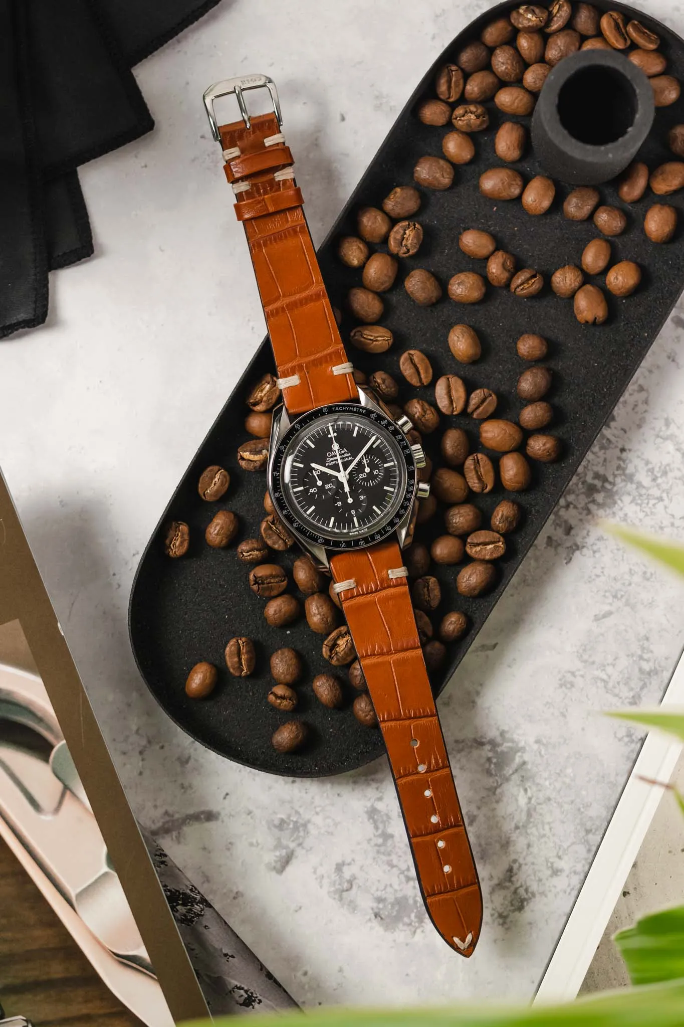RIOS1931 HOLLYWOOD Alligator-Embossed Leather Watch Strap in COGNAC