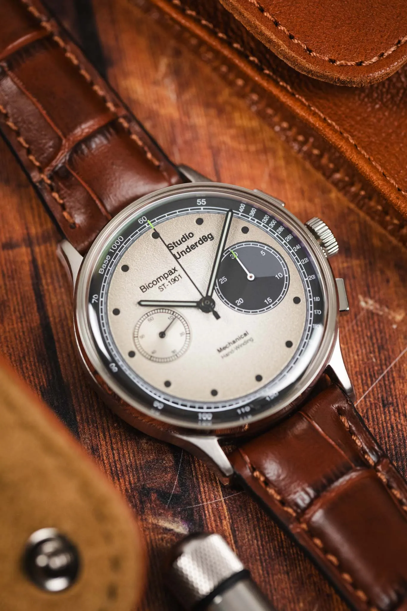RIOS1931 LOUISIANA Alligator-Embossed Leather Watch Strap in MAHOGANY
