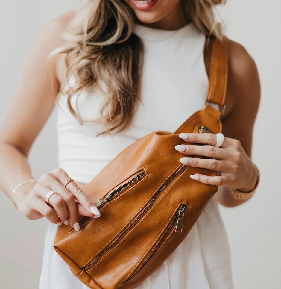 Sangria Sling Bag