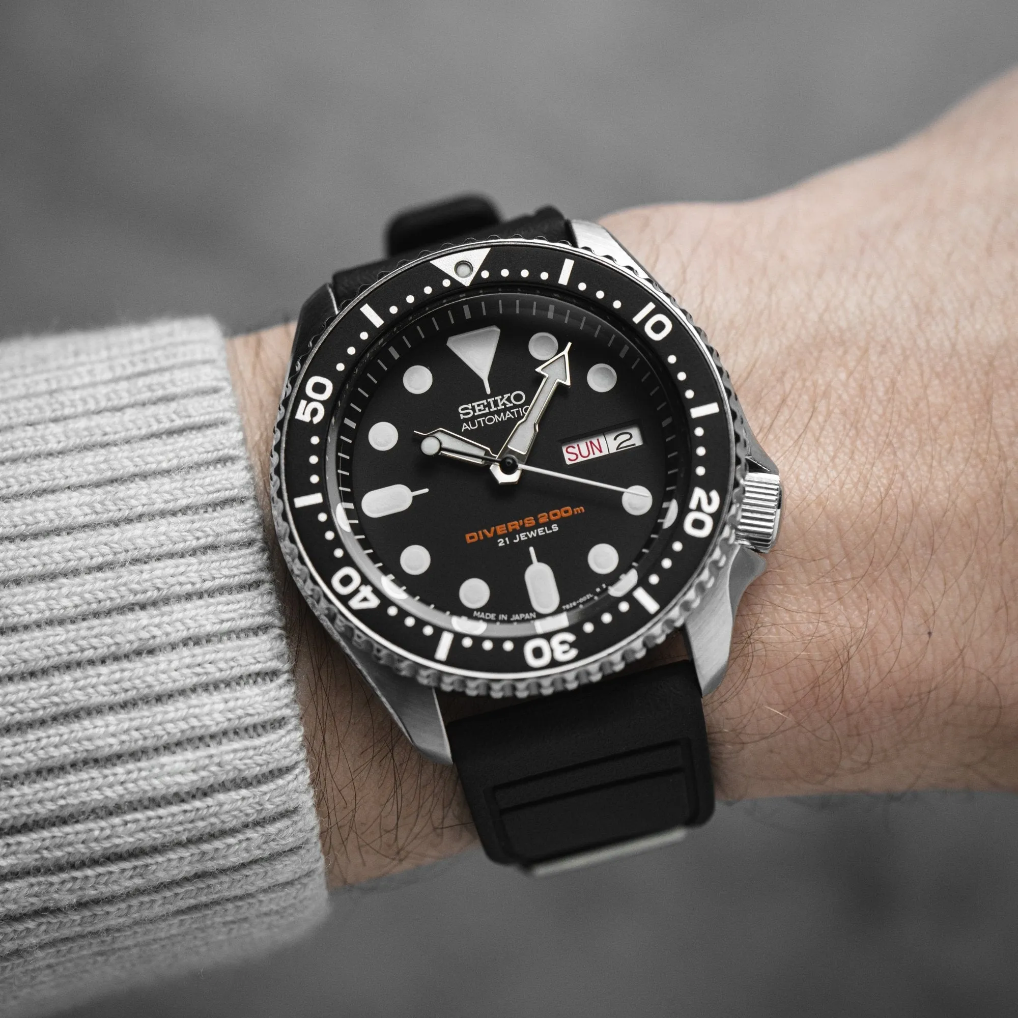 Skyward FKM Rubber Strap - Quick Release - Compatible for IWC Big Pilot - Black (2411)