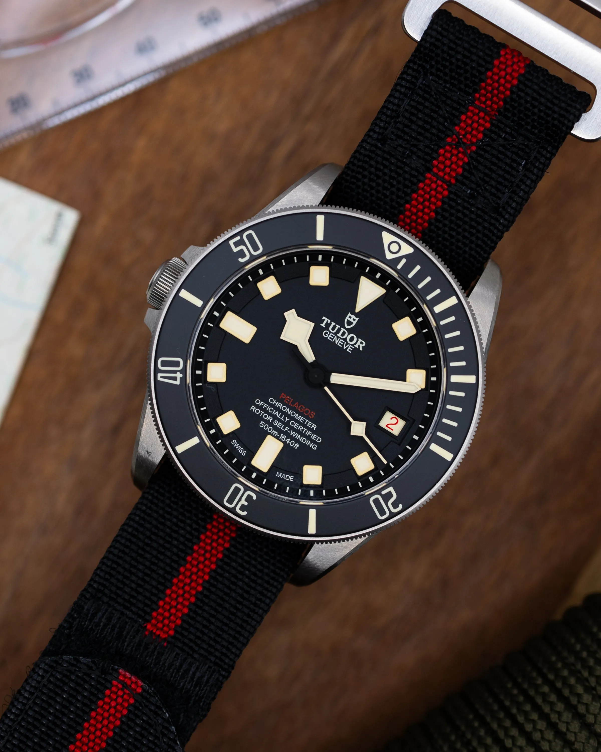The Adventurer - Ribbed Nylon Single Pass Hook and Loop Watch Strap - Black Red