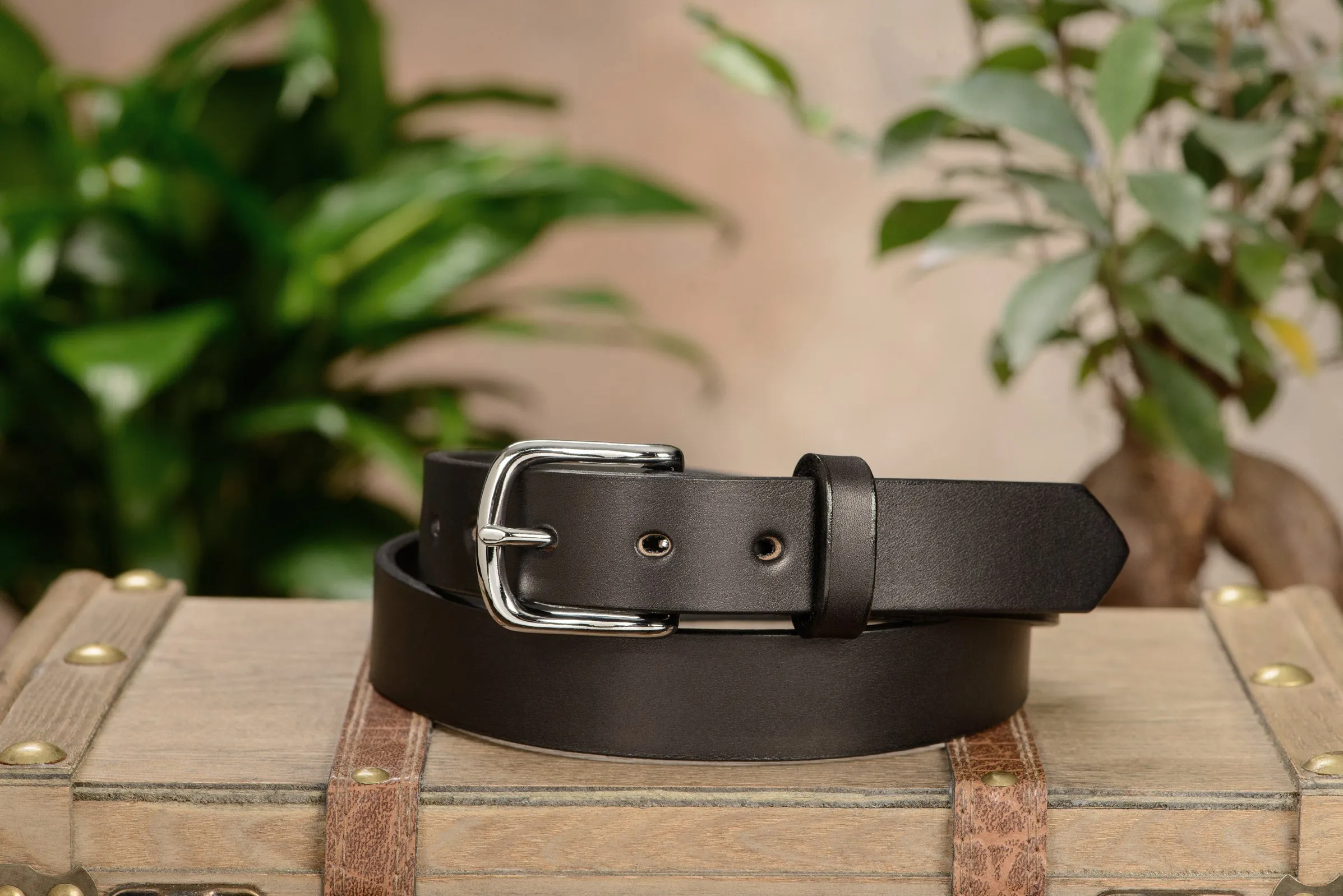 The Colt: Black Non Stitched Leather Belt 1.25"
