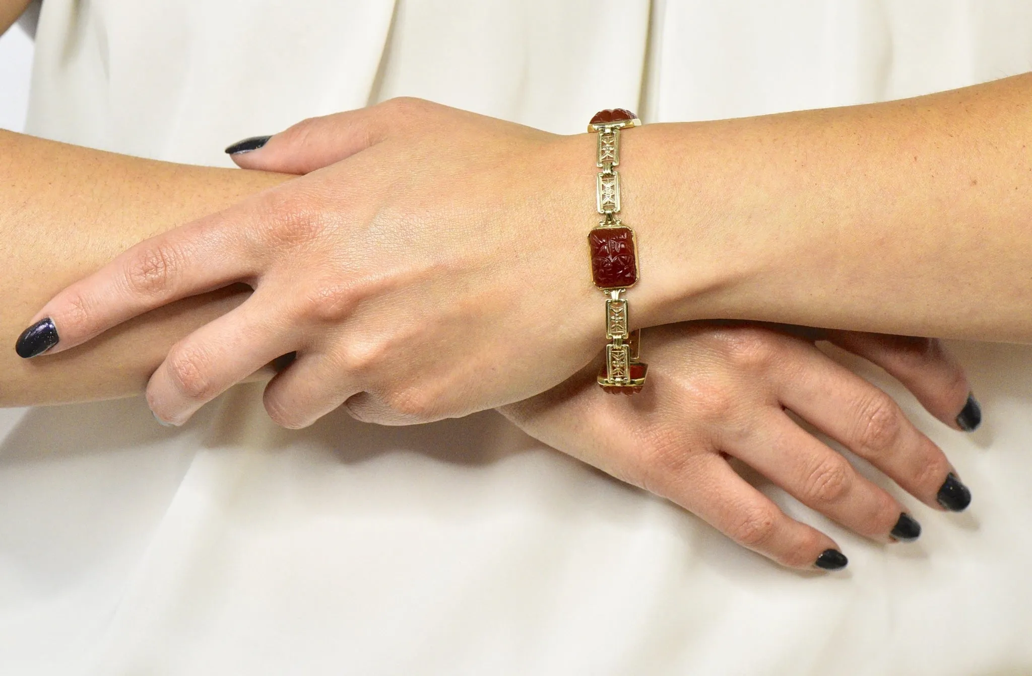 Theberath & Co. Art Nouveau Carnelian 14 Karat Gold Bracelet
