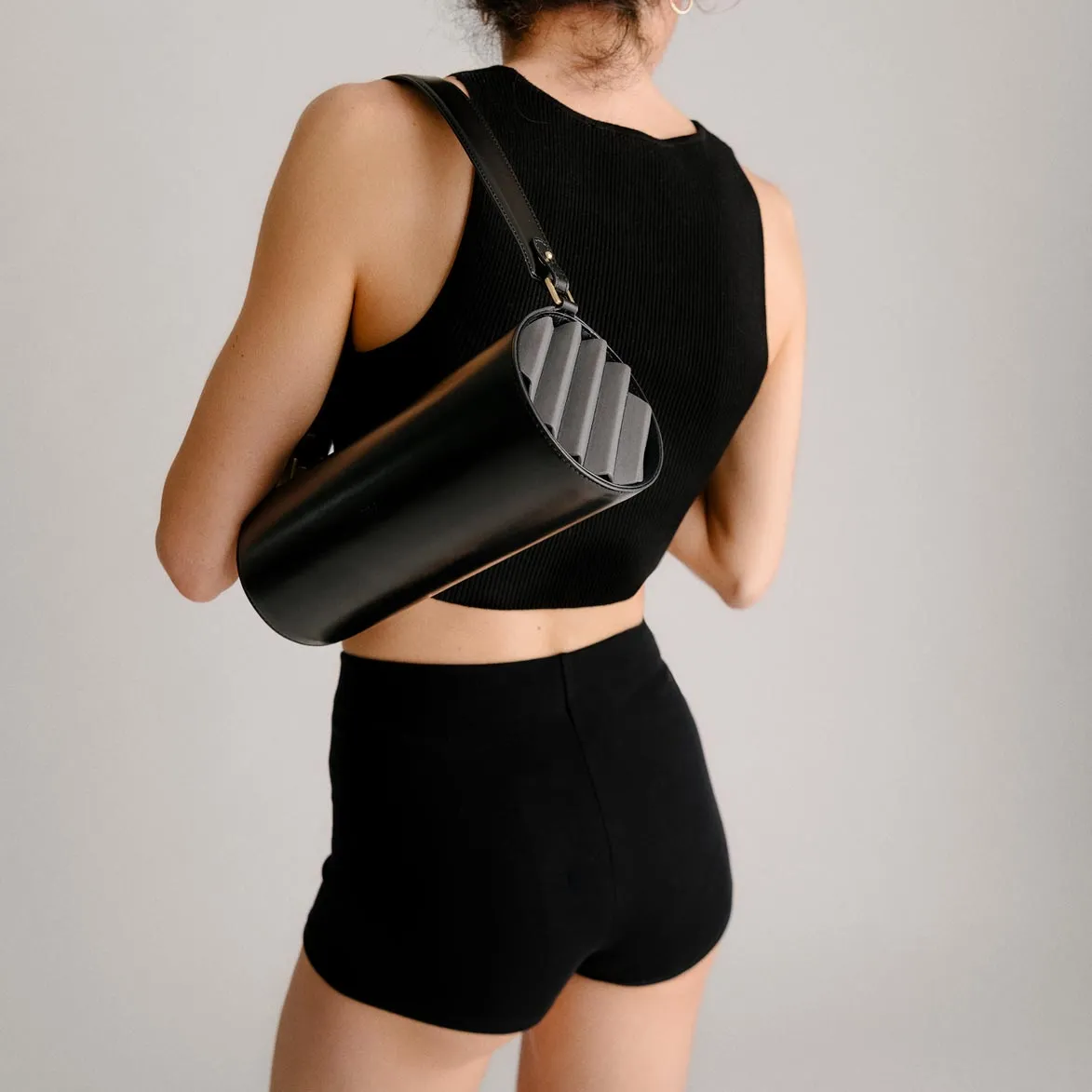 Tube - Black