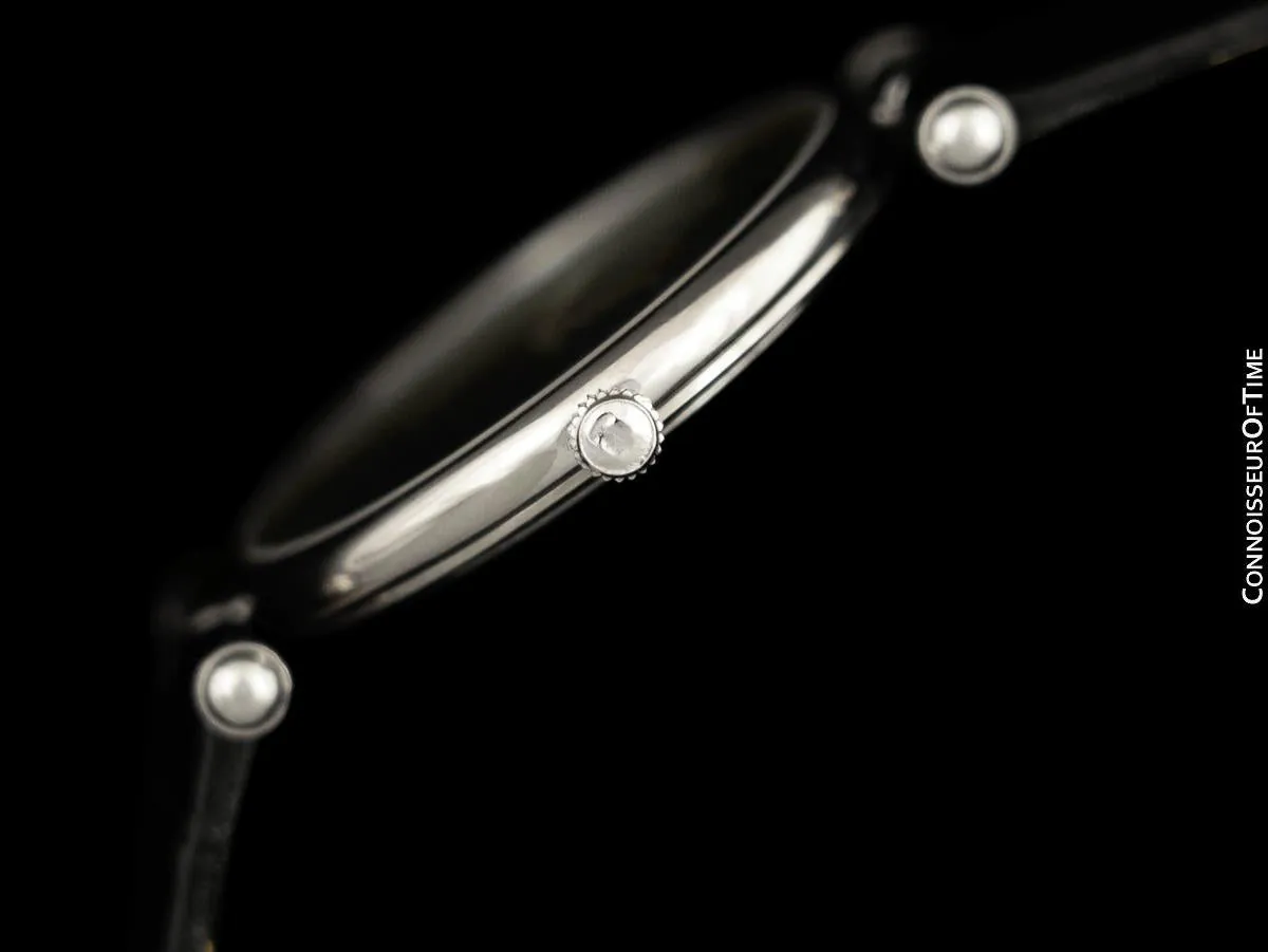 Van Cleef & Arpels VCA La Collection Mens Midsize Unisex Watch - 18K White Gold & Mother of Pearl