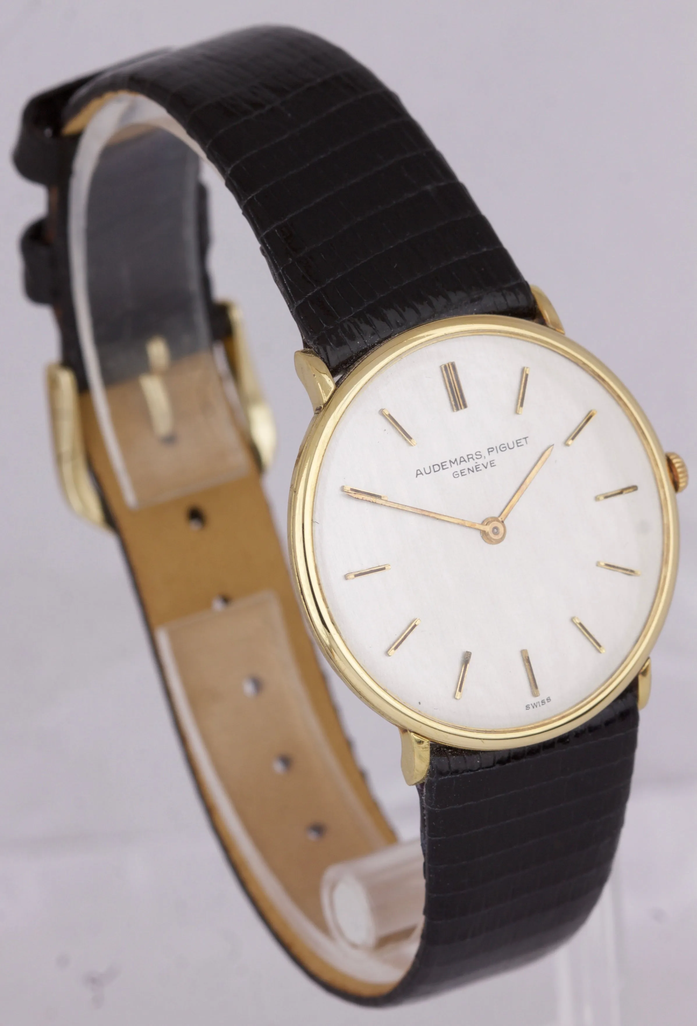 VIntage Audemars Piguet 18K Yellow Gold 31mm ULTRA THIN Mechanical Dress Watch