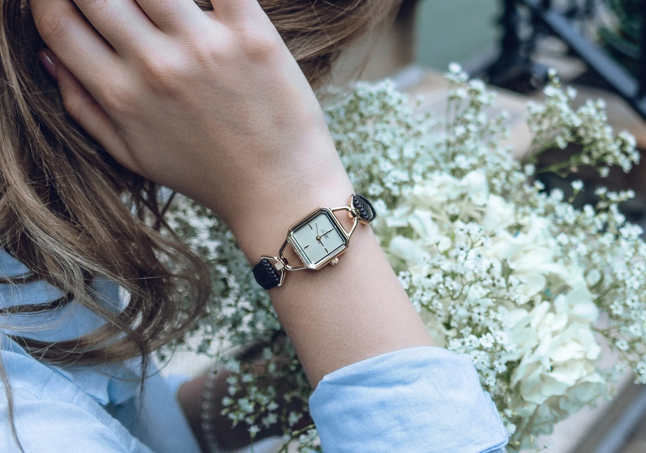 WL003BK Gold Watch with Black Leather Strap