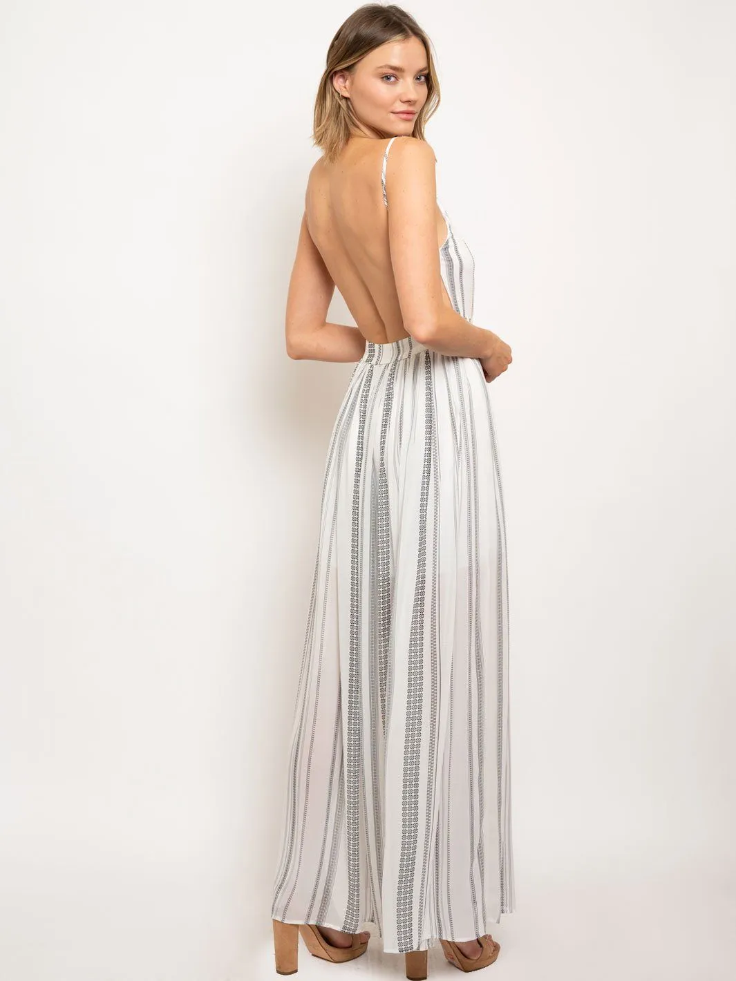 WOMEN'S OPEN BACK MAXI DRESS